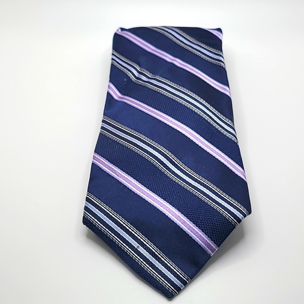 Michael Michael Kors 100% Silk Navy Blue Purple Men's Tie